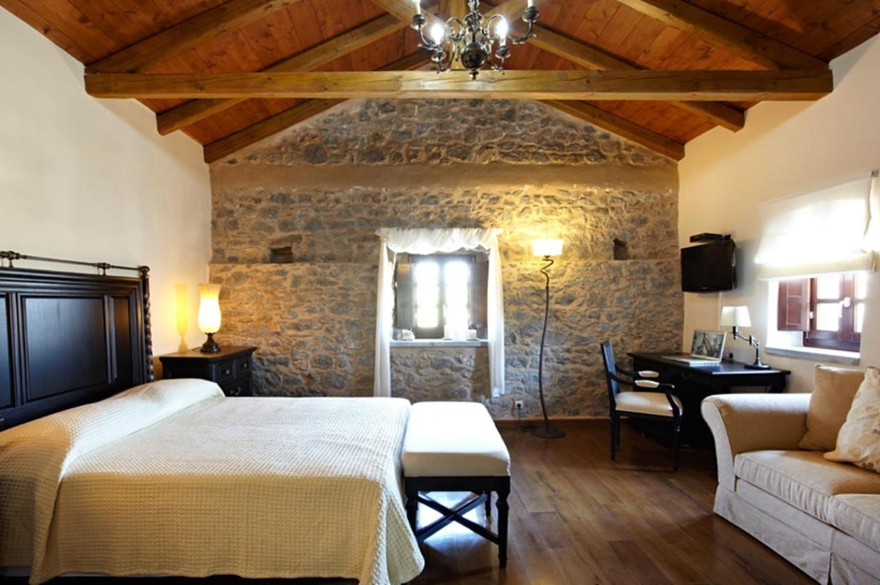 אויטילון Petritis Guesthouse מראה חיצוני תמונה