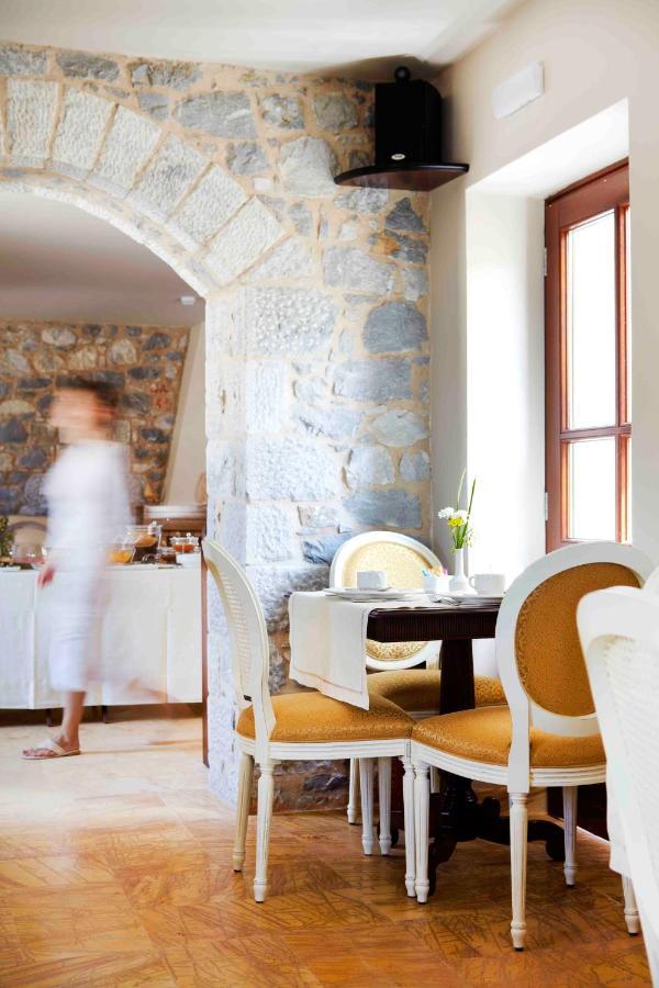אויטילון Petritis Guesthouse מראה חיצוני תמונה