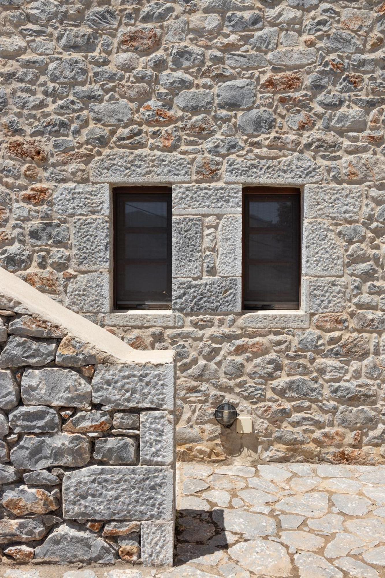 אויטילון Petritis Guesthouse מראה חיצוני תמונה