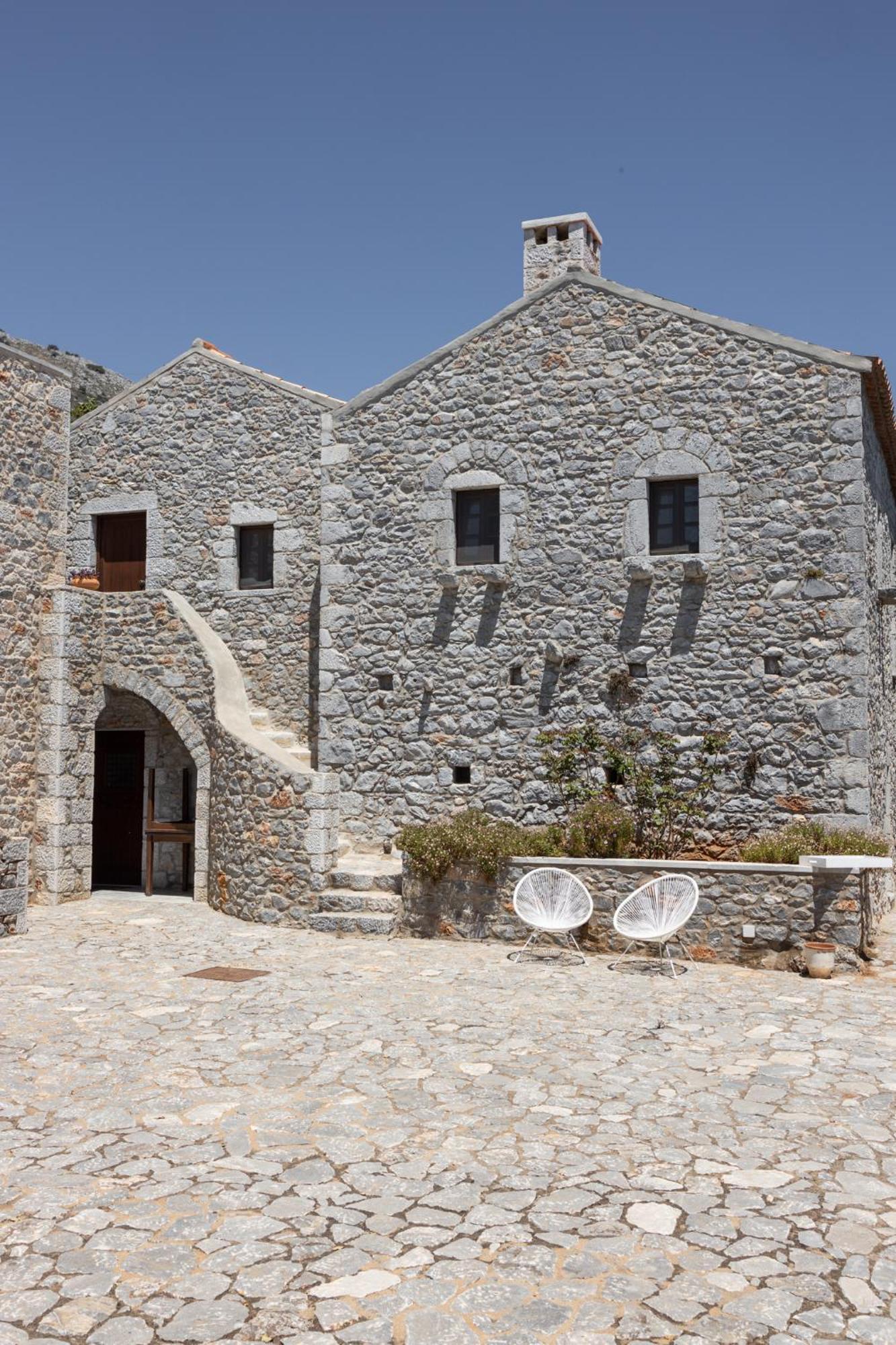 אויטילון Petritis Guesthouse מראה חיצוני תמונה